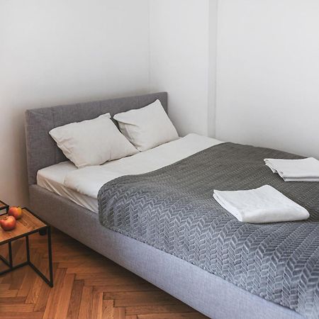 Klimatyczne Gniazdko Przy Rynku Apartment Вроцлав Екстериор снимка